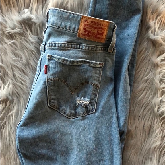 Brand new Levi’s! - Picture 3 of 3